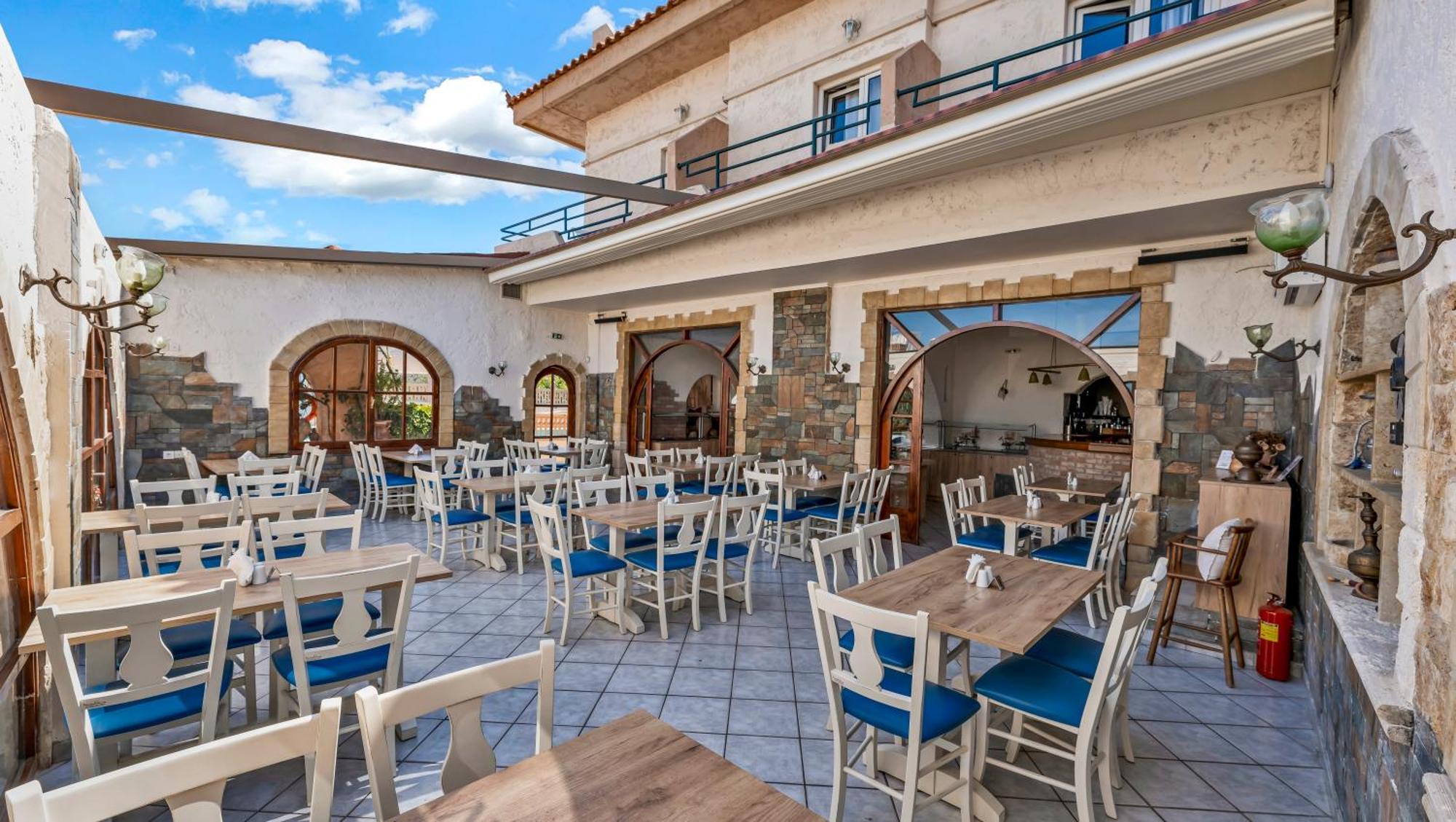 Erato Hotel Gournes Gouvon Exterior photo