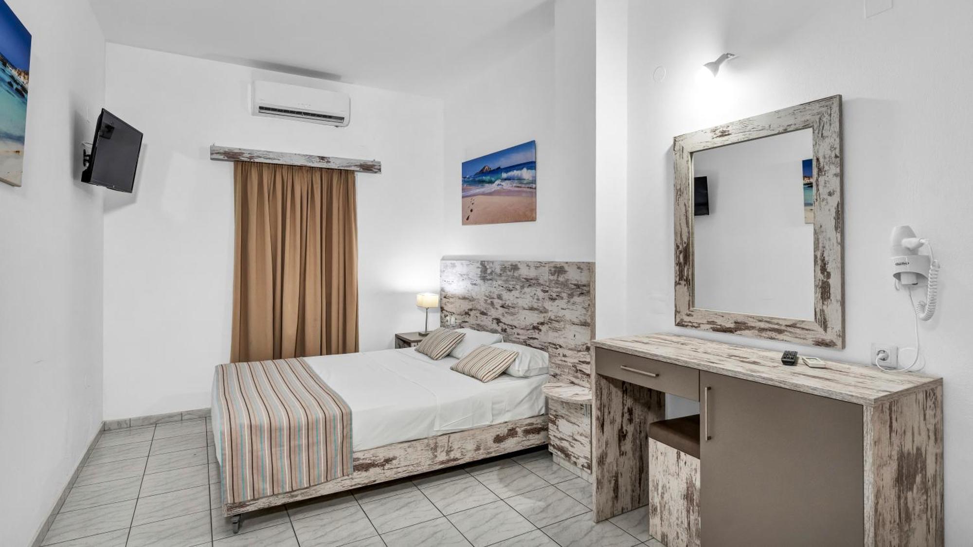 Erato Hotel Gournes Gouvon Exterior photo